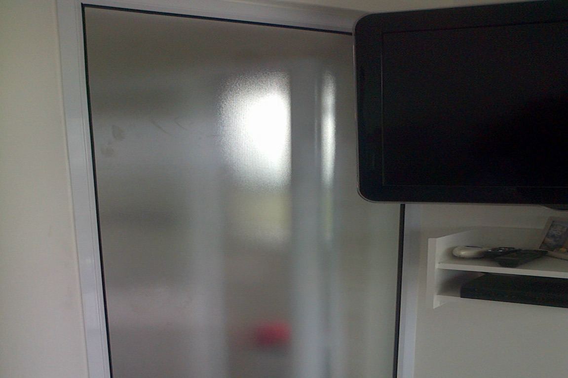 Glass and aluminium installation project 72